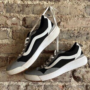 Vans 3-Tone UltraRange EXO - Black Gray / True White - Men's 11.5 / Women's 13